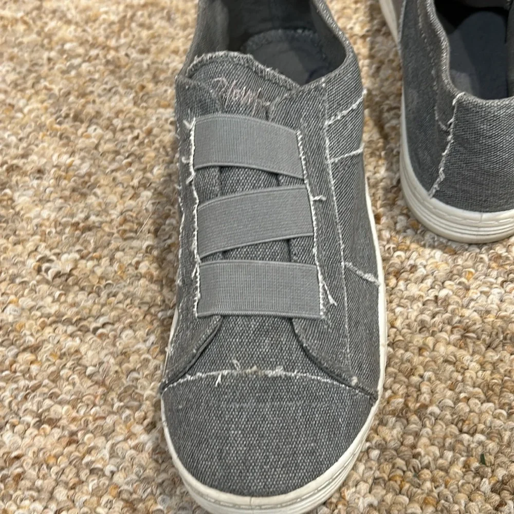 Women’s Blowfish Grey Denim Slip One 7.5 - Picture 5 of 7